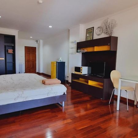 Hua Hin Baanklang Condo By Petch Buitenkant foto