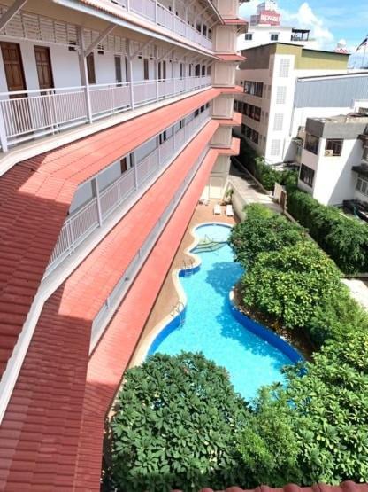 Hua Hin Baanklang Condo By Petch Buitenkant foto