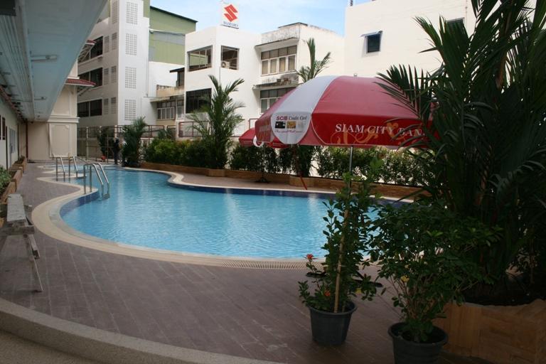 Hua Hin Baanklang Condo By Petch Buitenkant foto
